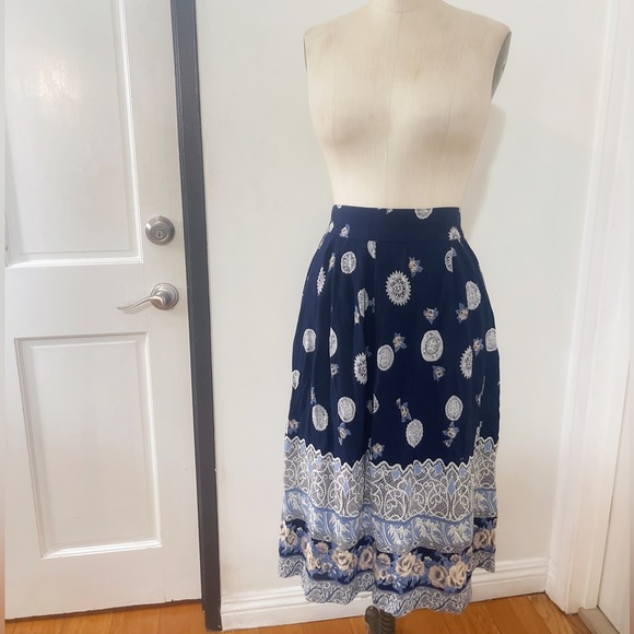 Vintage Viscose Blue and Tan Printed Tea Length Folk Skirt - Picture 4 of 7